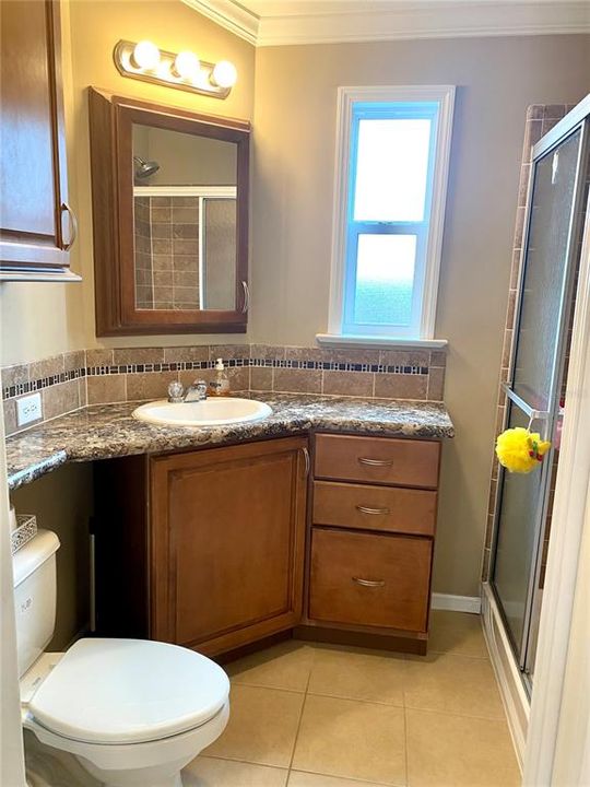 Active With Contract: $179,000 (1 beds, 1 baths, 472 Square Feet)