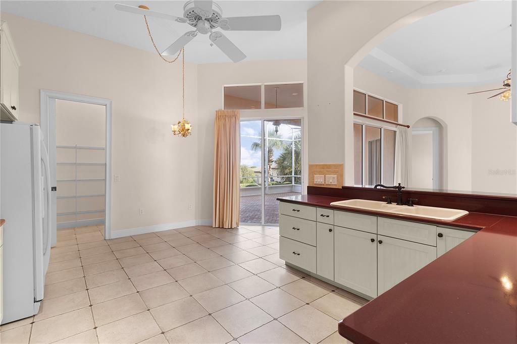 Recently Sold: $391,000 (3 beds, 2 baths, 2248 Square Feet)