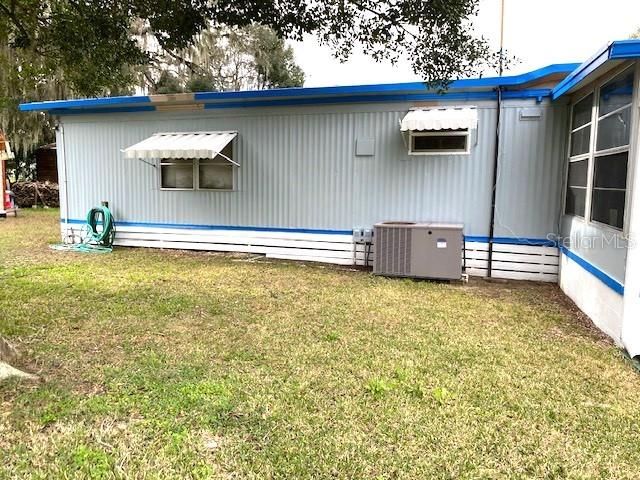 Recently Sold: $88,000 (2 beds, 2 baths, 696 Square Feet)