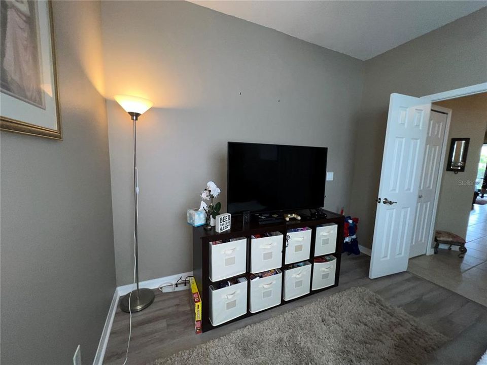 For Rent: $3,000 (2 beds, 2 baths, 1472 Square Feet)