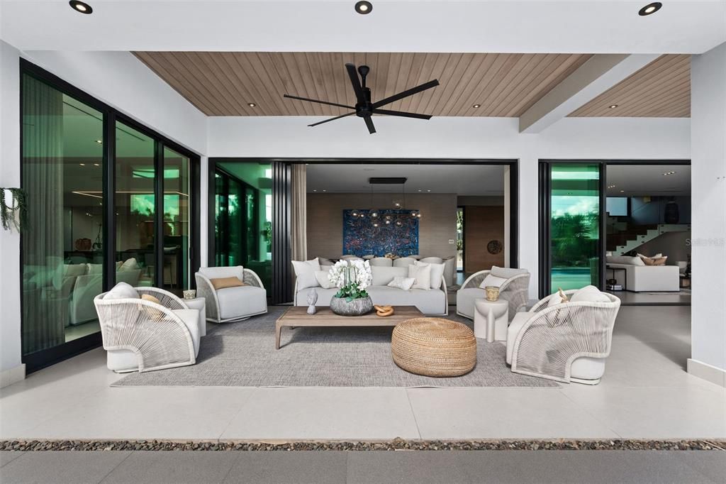 Recently Sold: $4,500,000 (5 beds, 5 baths, 5973 Square Feet)