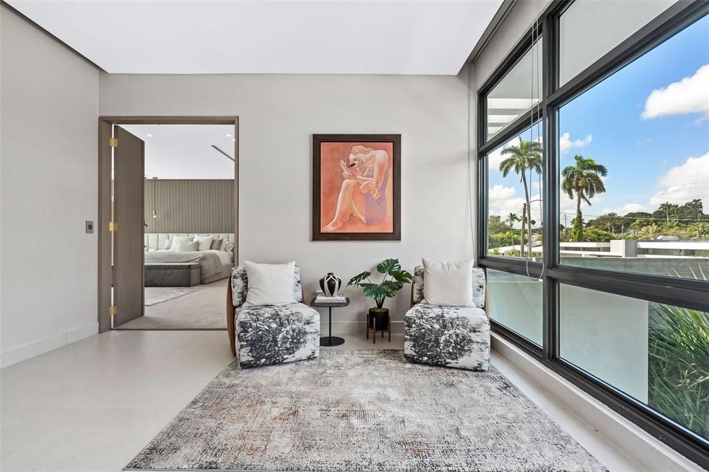 Recently Sold: $4,500,000 (5 beds, 5 baths, 5973 Square Feet)