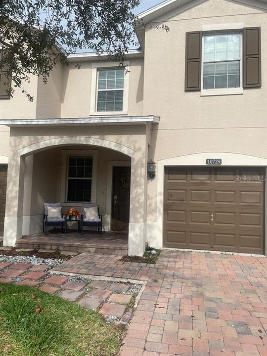 Recently Rented: $2,175 (3 beds, 2 baths, 1626 Square Feet)