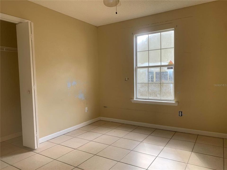Recently Sold: $215,000 (3 beds, 2 baths, 1314 Square Feet)