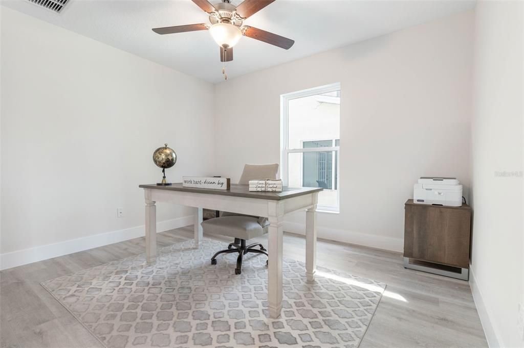 Active With Contract: $599,900 (3 beds, 2 baths, 2106 Square Feet)