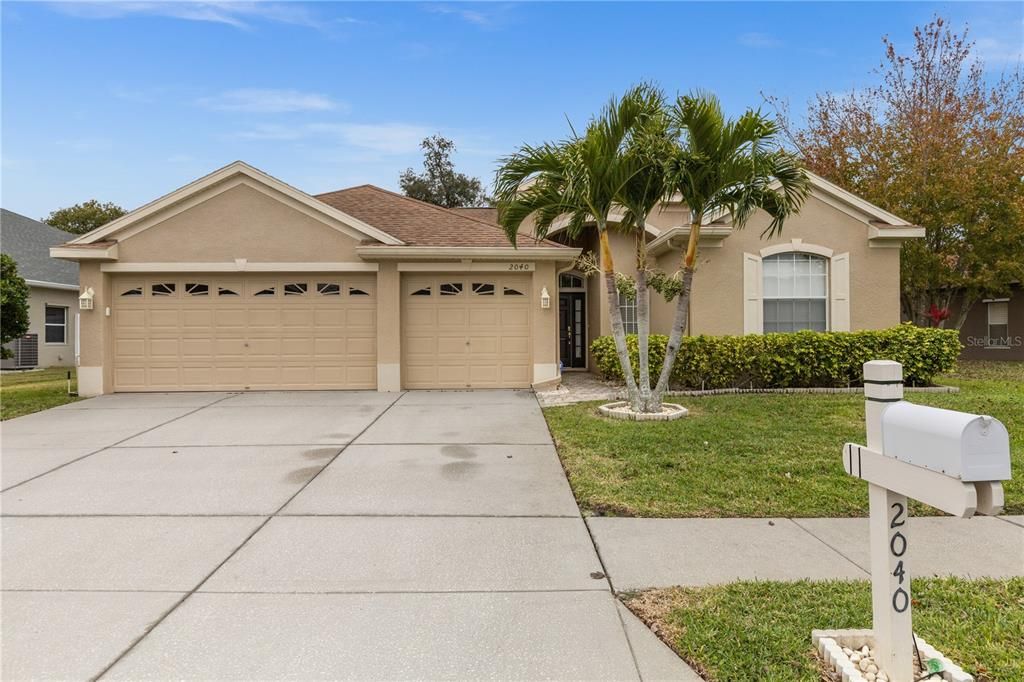 Recently Sold: $515,000 (4 beds, 2 baths, 2175 Square Feet)