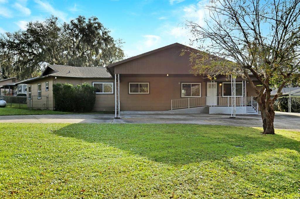 Recently Sold: $249,999 (3 beds, 2 baths, 1404 Square Feet)