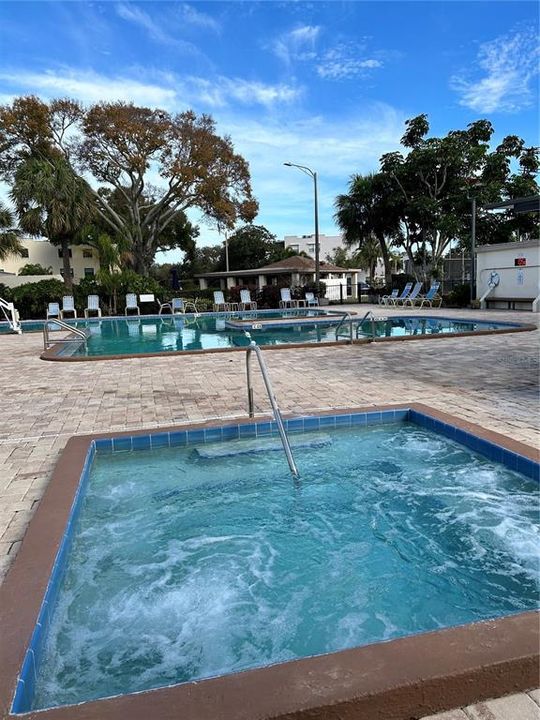 Hot Tub & Pool