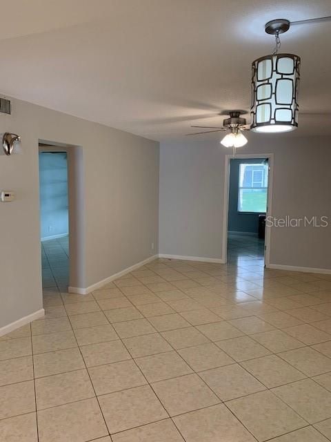 For Sale: $209,000 (2 beds, 1 baths, 765 Square Feet)