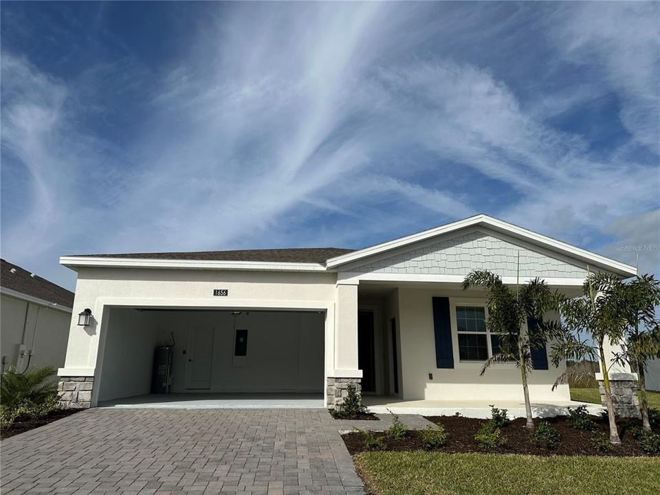 Recently Sold: $553,090 (3 beds, 2 baths, 2109 Square Feet)