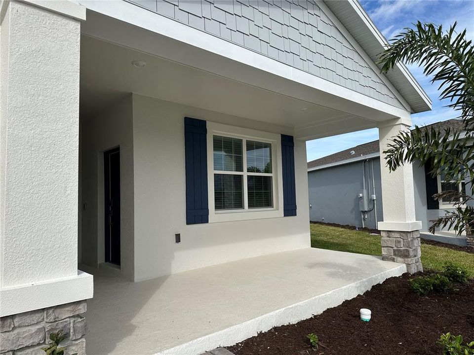 Recently Sold: $553,090 (3 beds, 2 baths, 2109 Square Feet)