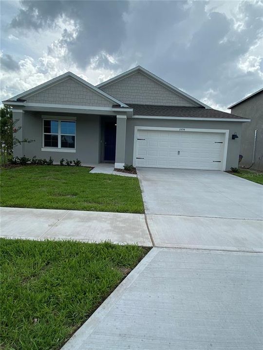 Recently Rented: $2,350 (4 beds, 2 baths, 1828 Square Feet)