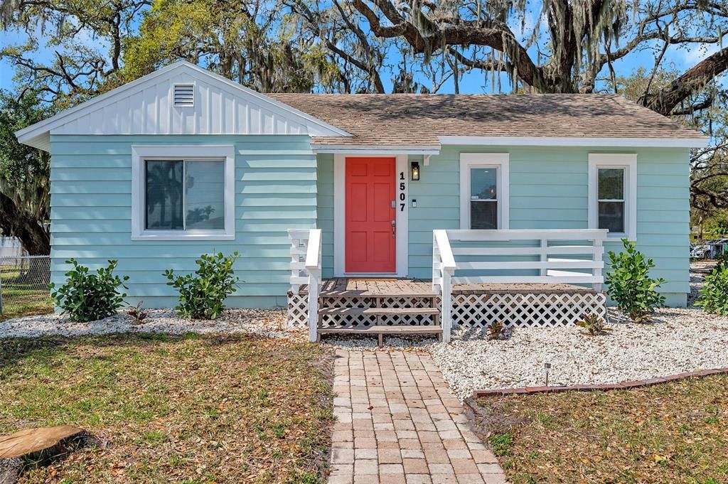 Recently Sold: $415,000 (0 beds, 0 baths, 1602 Square Feet)