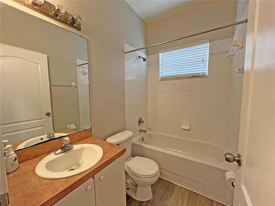 Недавно арендовано: $2,100 (3 спален, 2 ванн, 1517 Квадратных фут)