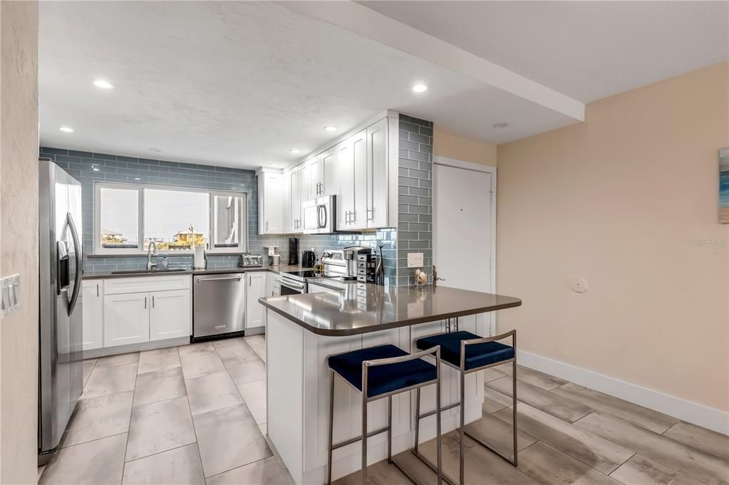 Active With Contract: $529,000 (3 beds, 2 baths, 1460 Square Feet)