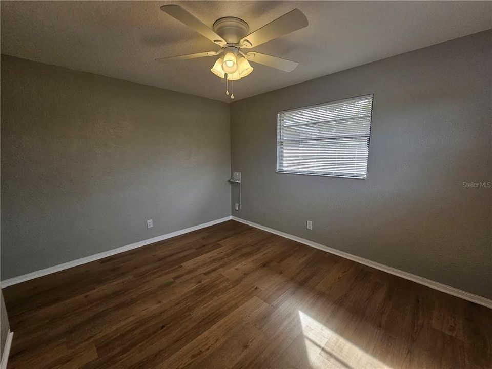 Recently Rented: $2,500 (3 beds, 2 baths, 1568 Square Feet)