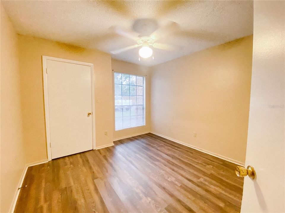 For Rent: $1,250 (1 beds, 1 baths, 581 Square Feet)