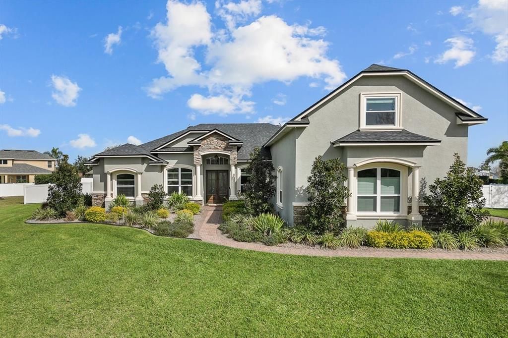 Recently Sold: $799,000 (4 beds, 4 baths, 3172 Square Feet)