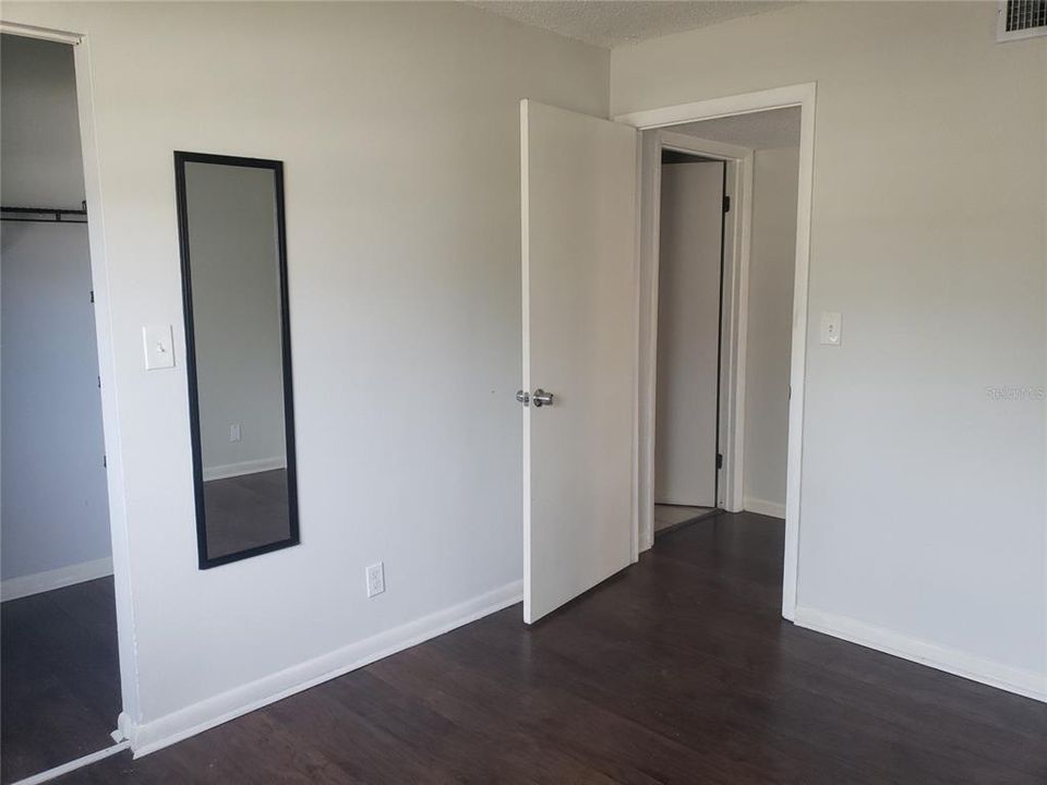 Recently Rented: $925 (1 beds, 1 baths, 676 Square Feet)