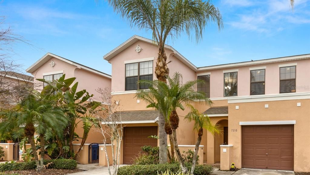 Recently Sold: $250,000 (2 beds, 2 baths, 1291 Square Feet)