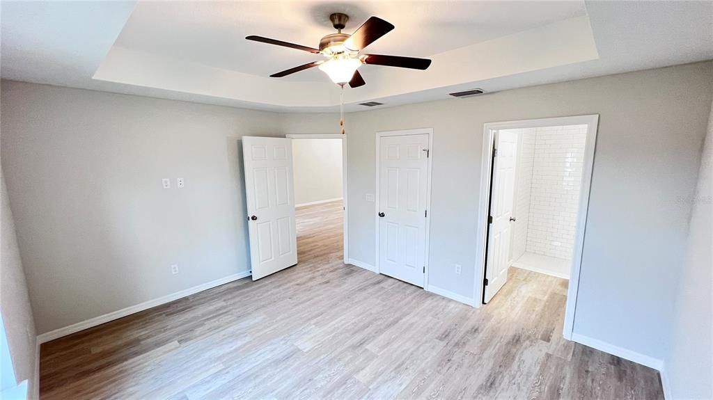 Recently Rented: $1,525 (3 beds, 2 baths, 1351 Square Feet)