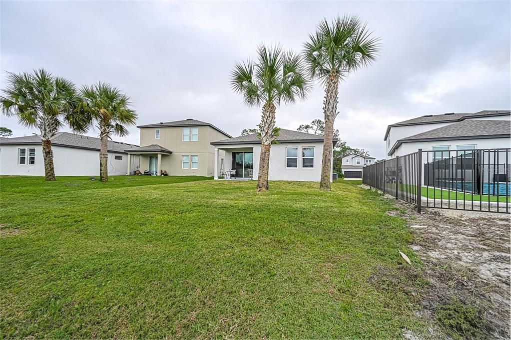 Recently Sold: $419,900 (3 beds, 2 baths, 1738 Square Feet)