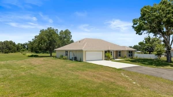 For Sale: $499,000 (3 beds, 2 baths, 1887 Square Feet)