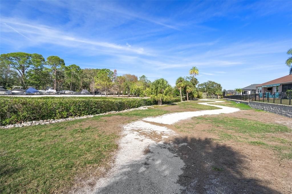 Recently Sold: $1,100,000 (4 beds, 3 baths, 2355 Square Feet)