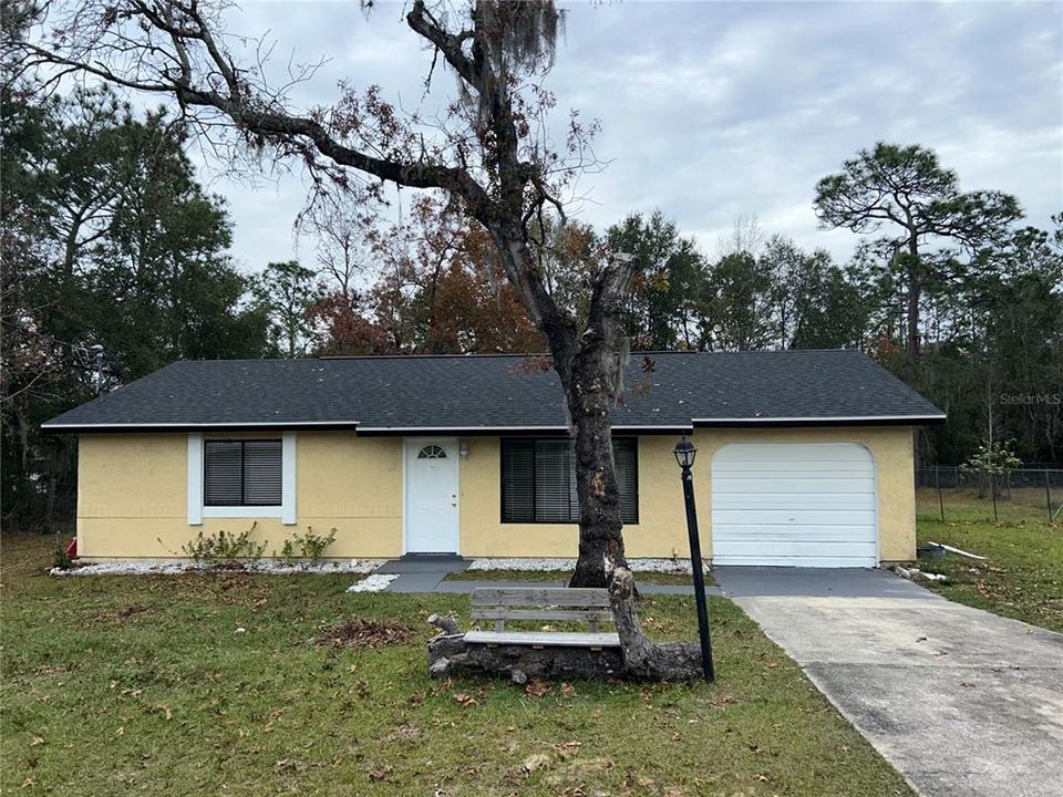 Недавно продано: $175,000 (2 спален, 1 ванн, 900 Квадратных фут)