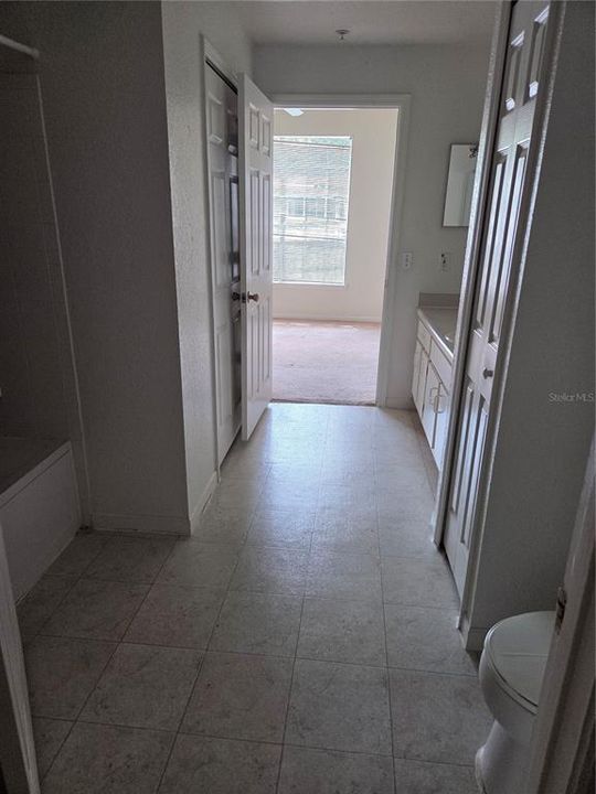 Activo con contrato: $175,000 (2 camas, 2 baños, 1166 Pies cuadrados)