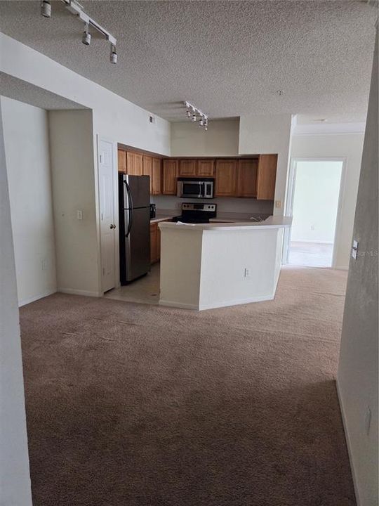 Activo con contrato: $175,000 (2 camas, 2 baños, 1166 Pies cuadrados)