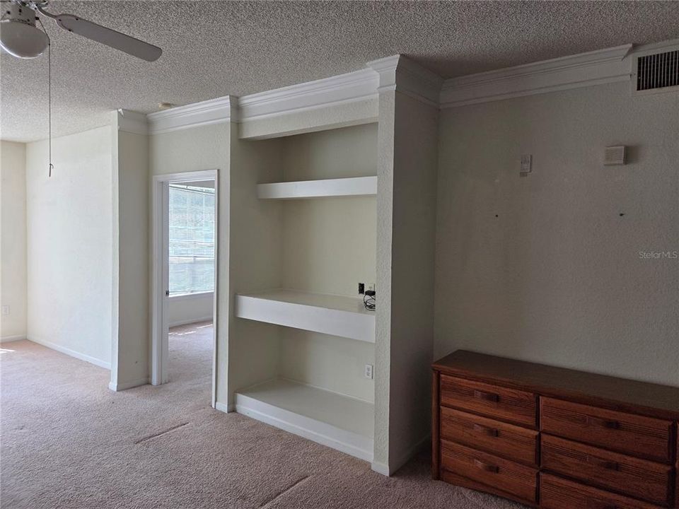 Activo con contrato: $175,000 (2 camas, 2 baños, 1166 Pies cuadrados)