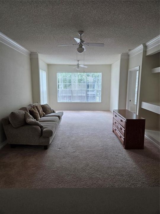 Activo con contrato: $175,000 (2 camas, 2 baños, 1166 Pies cuadrados)