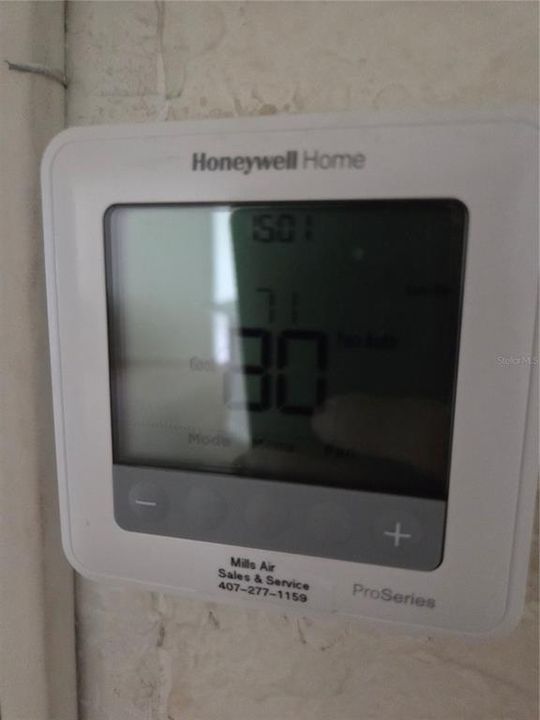 Activo con contrato: $175,000 (2 camas, 2 baños, 1166 Pies cuadrados)