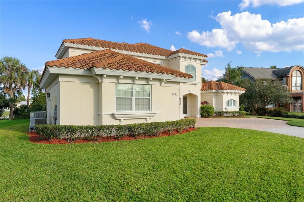 Recently Sold: $995,000 (4 beds, 3 baths, 3487 Square Feet)