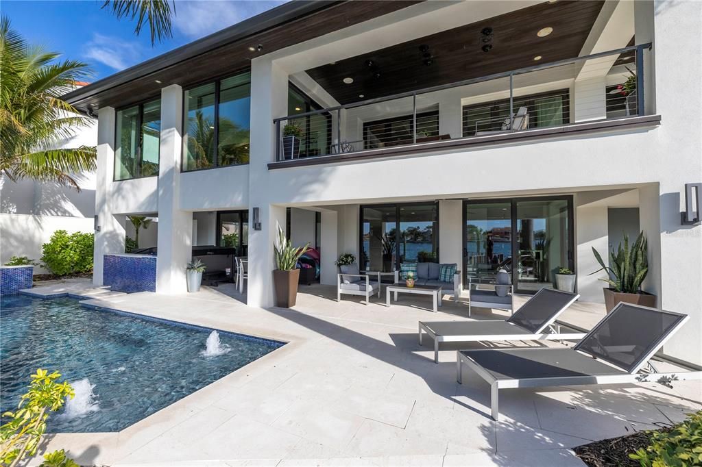 For Sale: $5,595,000 (5 beds, 5 baths, 5032 Square Feet)