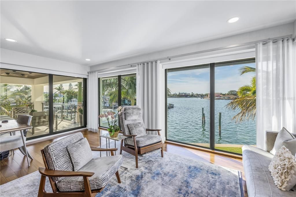 For Sale: $5,595,000 (5 beds, 5 baths, 5032 Square Feet)