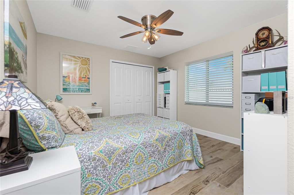 Active With Contract: $588,000 (3 beds, 2 baths, 1881 Square Feet)