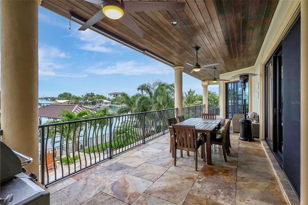 For Sale: $4,300,000 (4 beds, 3 baths, 4571 Square Feet)