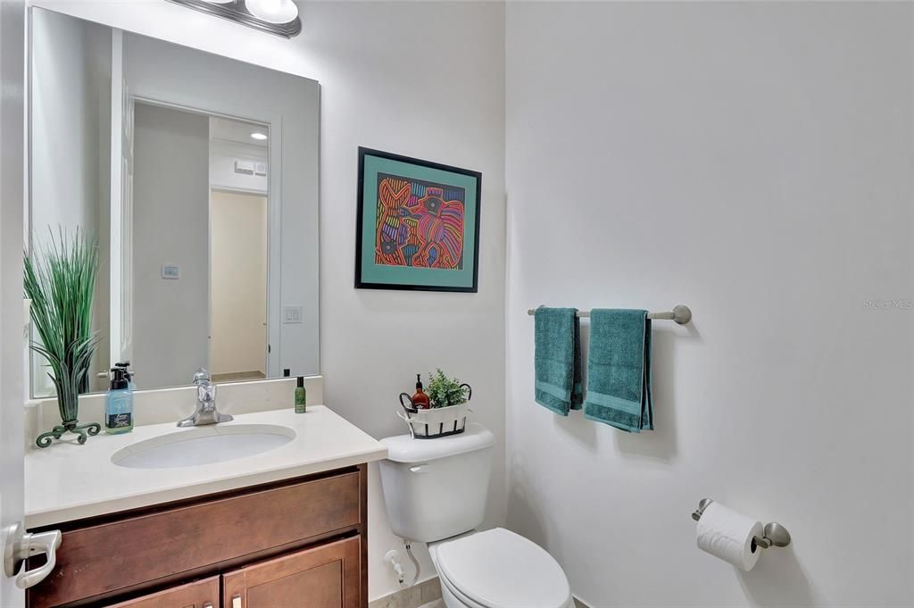 For Sale: $525,850 (2 beds, 2 baths, 2032 Square Feet)