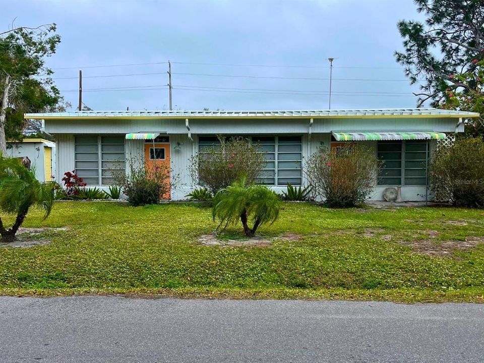 Vendido Recientemente: $136,000 (2 camas, 1 baños, 500 Pies cuadrados)