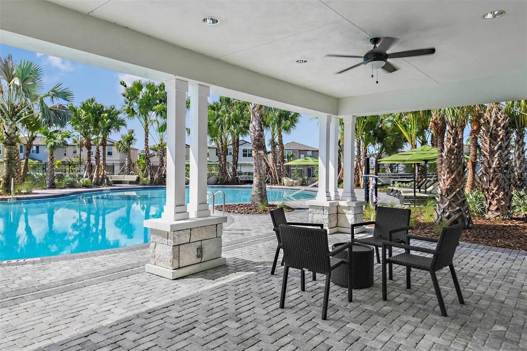 Active With Contract: $566,060 (6 beds, 4 baths, 3867 Square Feet)