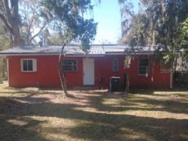 Recently Sold: $59,400 (3 beds, 1 baths, 1144 Square Feet)