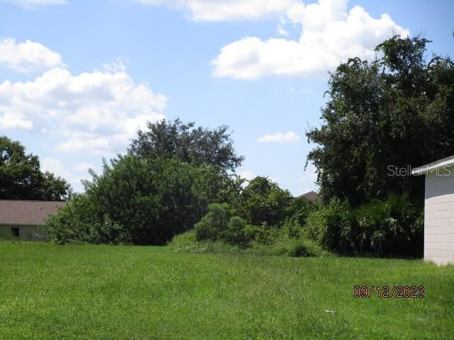 Activo con contrato: $33,000 (0.22 acres)