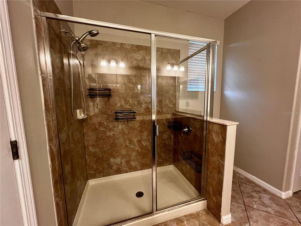 最近租的: $3,395 (5 贝兹, 3 浴室, 2492 平方英尺)
