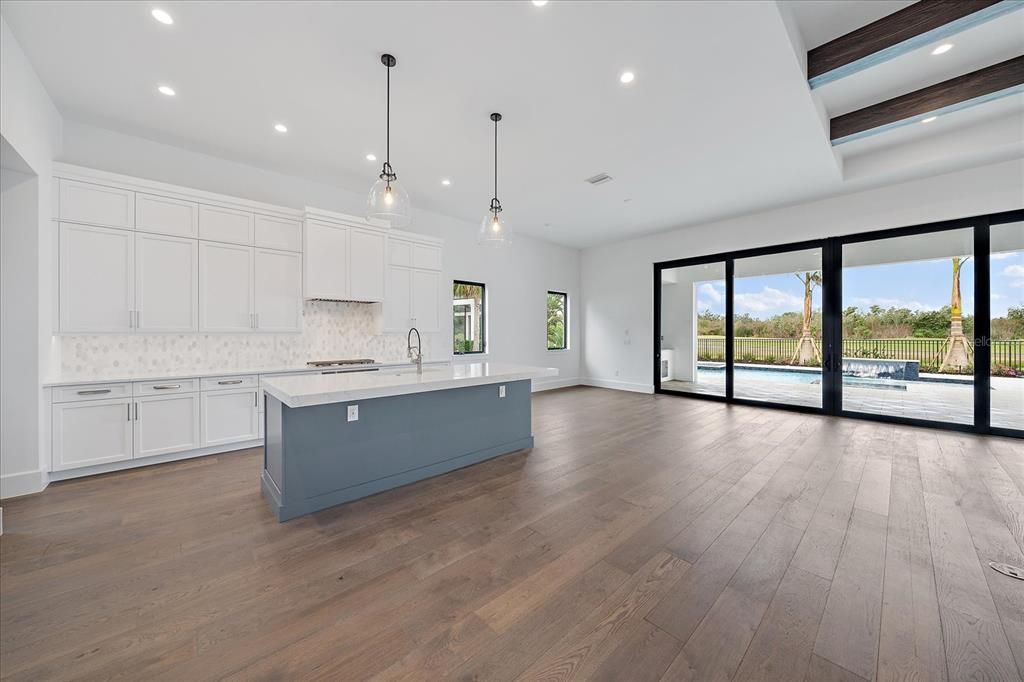 For Sale: $3,295,000 (3 beds, 3 baths, 3323 Square Feet)