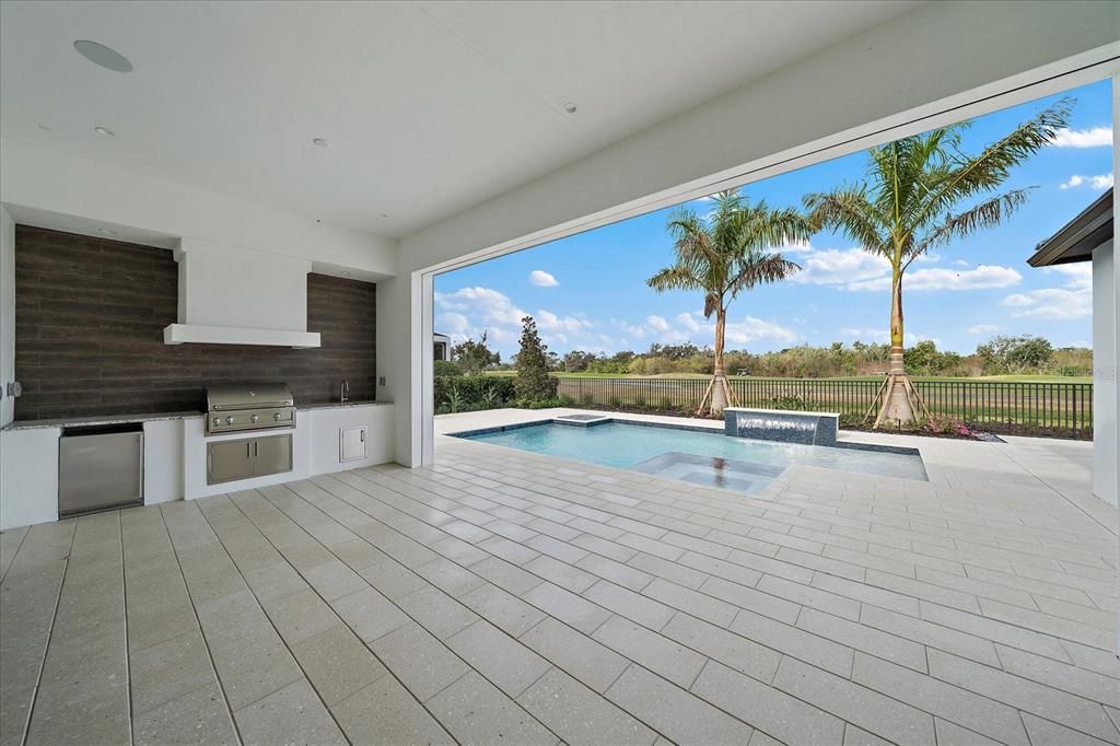 For Sale: $3,295,000 (3 beds, 3 baths, 3323 Square Feet)