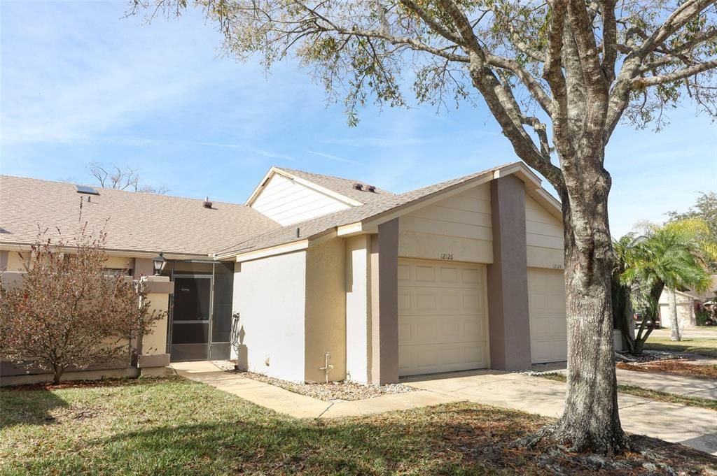 Recently Sold: $245,000 (2 beds, 2 baths, 1012 Square Feet)