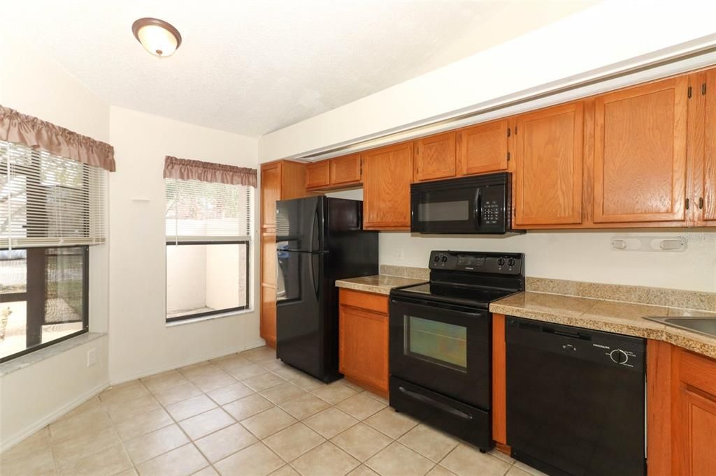 Recently Sold: $245,000 (2 beds, 2 baths, 1012 Square Feet)