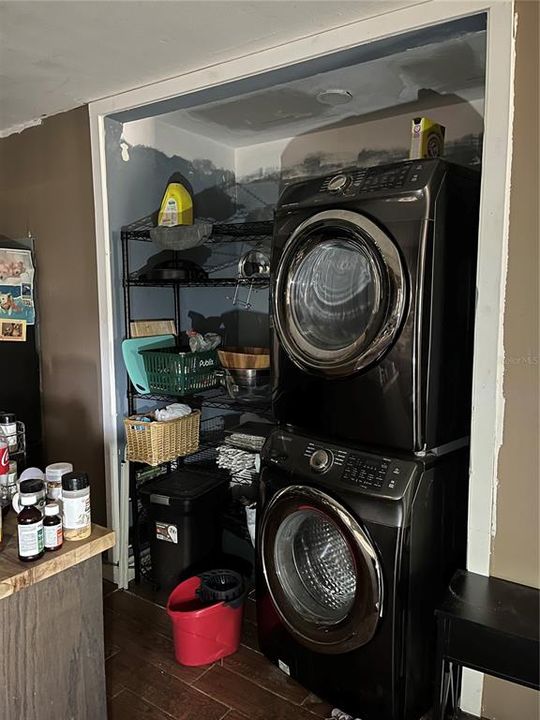 Kitchen Pantry with Washer and Dryer